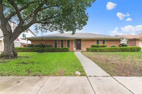1500 Westminster Dr, Richardson, TX 75081