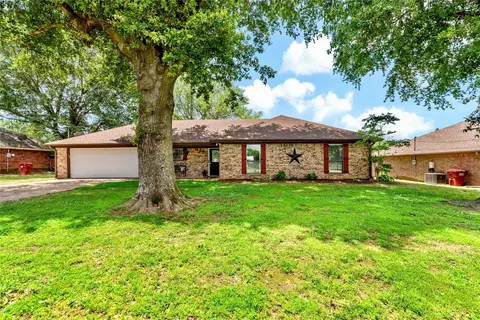1625 Sugar Hill Rd, Reno, TX 75462