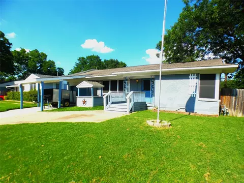 1512 Betsy Ln, Irving, TX 75061