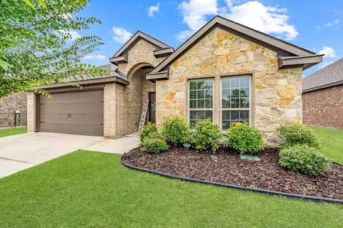 719 Warner Dr, Royse City, TX 75189