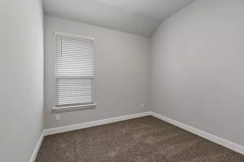 Bedroom - 2017 Britton Trl, Argyle, TX 76226 photo 7 of 8