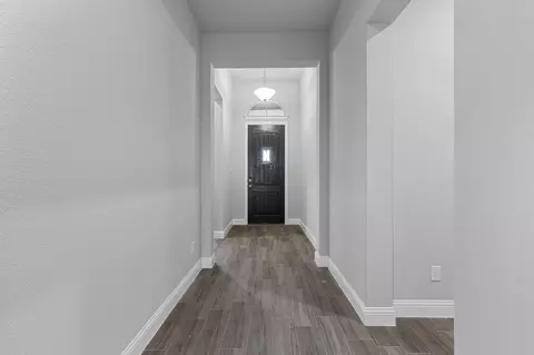 Entry Way - 2017 Britton Trl, Argyle, TX 76226 photo 2 of 3