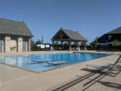 Exterior - 2017 Britton Trl, Argyle, TX 76226 photo 4 of 4