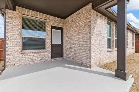 Exterior - 2017 Britton Trl, Argyle, TX 76226 photo 2 of 4
