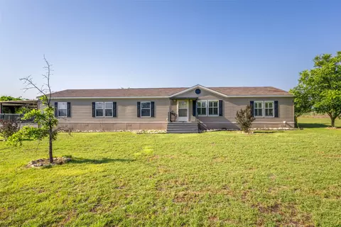 15275 Brock Ln, Justin, TX 76247