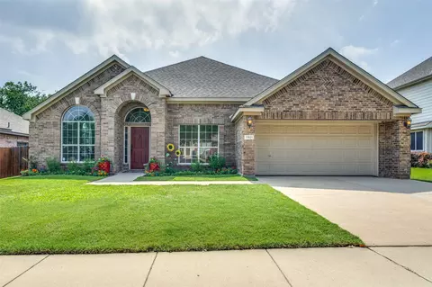 7801 Stansfield Dr, Fort Worth, TX 76137