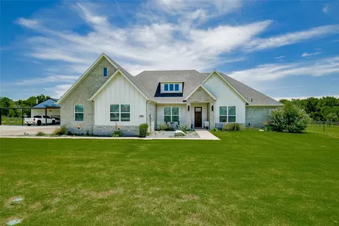 106 Katy Ranch Dr, Weatherford, TX 76085