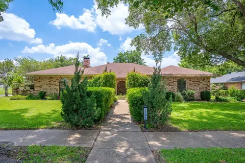 3521 Vanderbilt Ct, Garland, TX 75043
