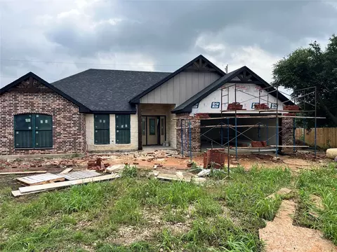 215 Catherine Dr, Whitney, TX 76692