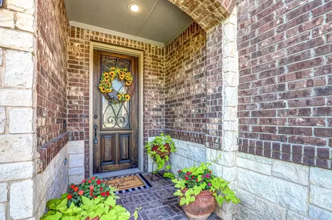 Entry Way - 11613 Compton Trl, Keller, TX 76244 photo 1 of 6