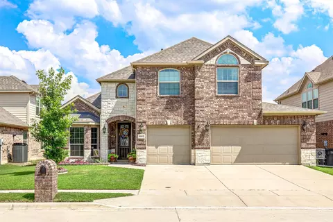 Exterior - 11613 Compton Trl, Keller, TX 76244 photo 6 of 10