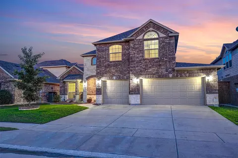 Exterior - 11613 Compton Trl, Keller, TX 76244 photo 5 of 10