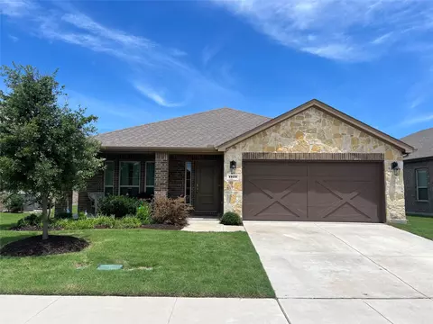 1529 Grassy Knoll Trl, Krugerville, TX 76227