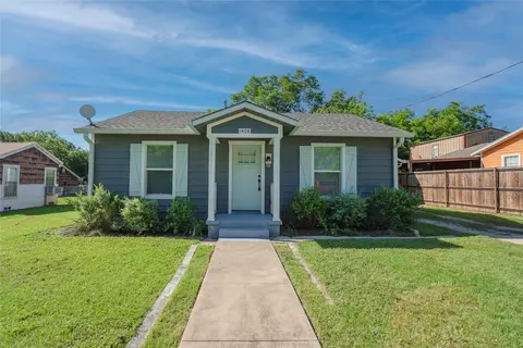 1408 W 3rd St, Clifton, TX 76634