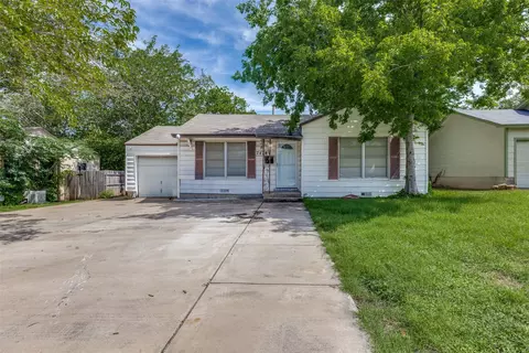 7428 Ewing Ave, Fort Worth, TX 76116