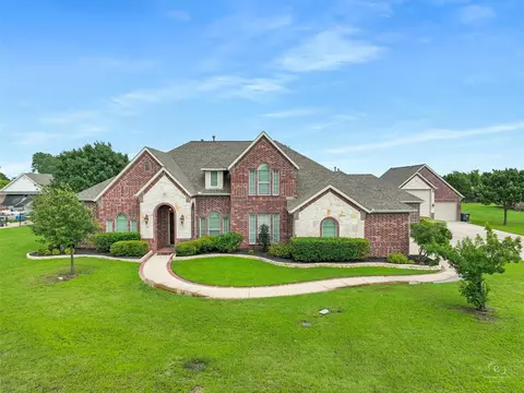420 Pennington Dr, Lucas, TX 75002