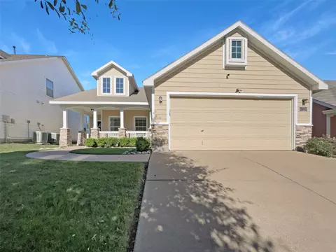 10920 Caldwell Ln, Fort Worth, TX 76179