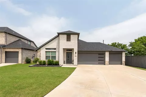 6301 Catalpa Dr, Venus, TX 76084
