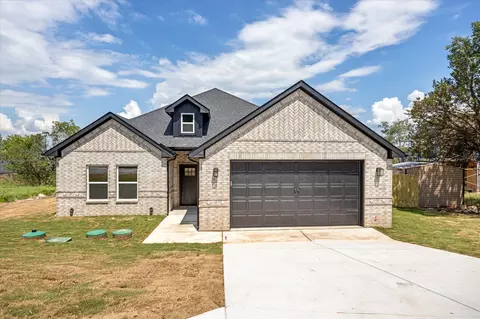 4707 Elizabeth St, Granbury, TX 76048