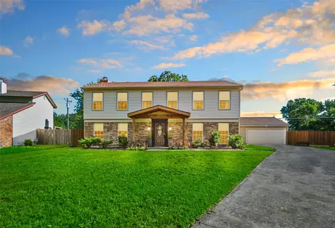 5420 Hallford Ct, Flower Mound, TX 75028