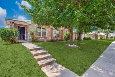 1748 Sierra Trl, Lancaster, TX 75146