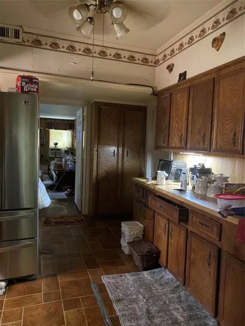 Kitchen - 801 E Hospital St, San Augustine, TX 75972 photo 1 of 2