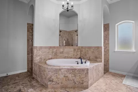 Bath - 304 Spring View Ct, Springtown, TX 76082 photo 1 of 4