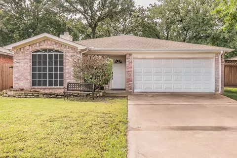 1119 Stone Creek Dr, Mansfield, TX 76063