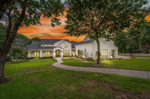 213 Acorn Ct, Aledo, TX 76008