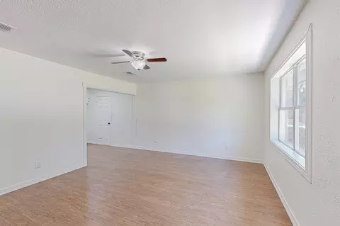 214 Evans St, Pilot Point, TX 76258 photo 10
