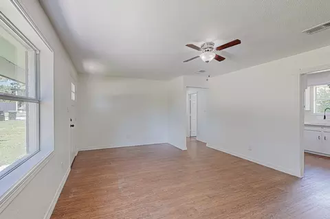 214 Evans St, Pilot Point, TX 76258 photo 11