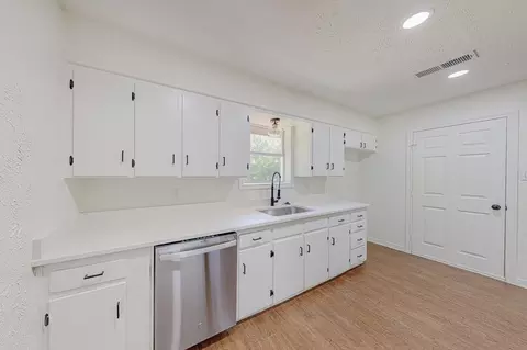 214 Evans St, Pilot Point, TX 76258 photo 15