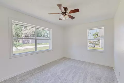 214 Evans St, Pilot Point, TX 76258 photo 20