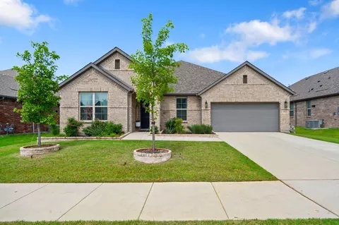 1821 Pecos Dr, Celina, TX 75009