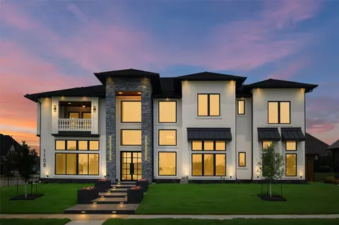 1108 Ridge Crest Dr, Mansfield, TX 76063