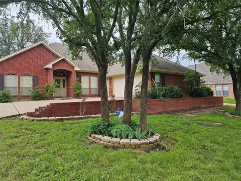 205 Aqua Vista Dr, Granbury, TX 76049