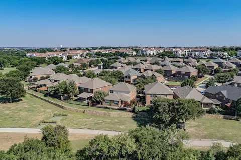 3829 Weatherstone Dr, Fort Worth, TX 76137