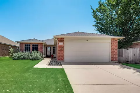 10309 Roosevelt Gap Ct, Fort Worth, TX 76140