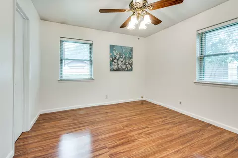 1200 Glenn Dr, Euless, TX 76039 photo 12