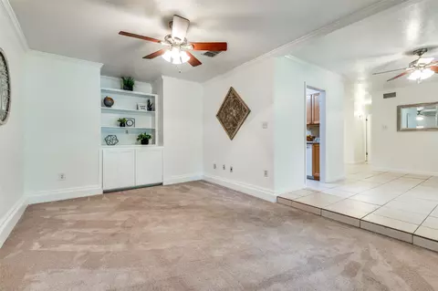 1200 Glenn Dr, Euless, TX 76039 photo 8