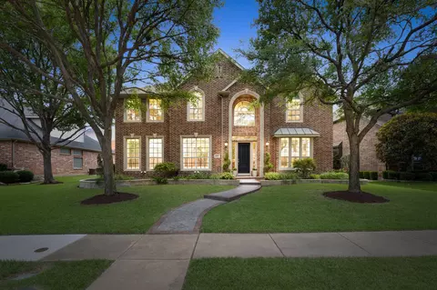 1307 Crockett Dr, Frisco, TX 75033