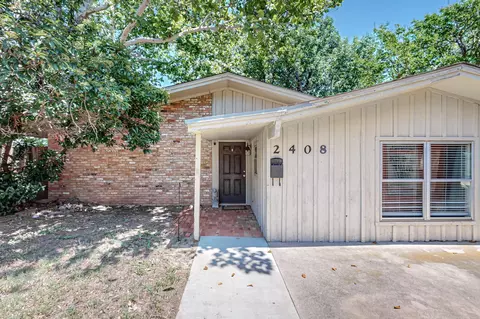 2408 Fowler Dr, Denton, TX 76209