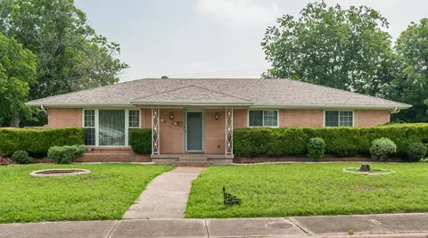 6824 Golf Hill Dr, Dallas, TX 75232
