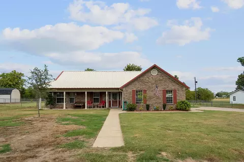 181 Missouri St, Emory, TX 75440