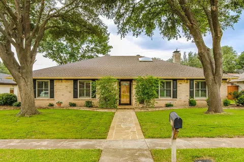 405 High Brook Dr, Richardson, TX 75080