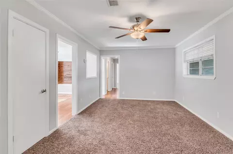 706 Clebud Dr, Euless, TX 76040 photo 9