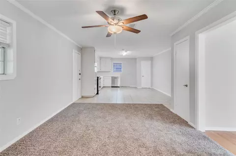 706 Clebud Dr, Euless, TX 76040 photo 10