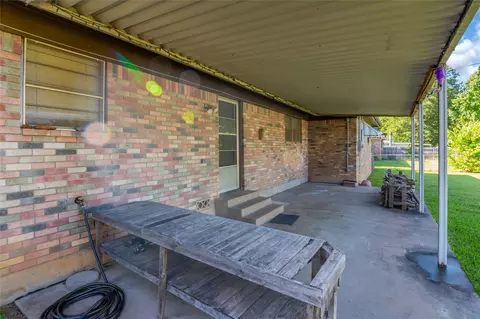 706 Clebud Dr, Euless, TX 76040 photo 29