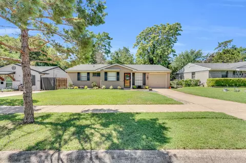 563 Cripple Creek Dr, Duncanville, TX 75116
