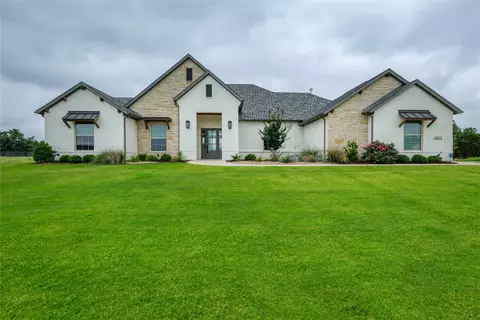 1033 Timber Hills Dr, Weatherford, TX 76087